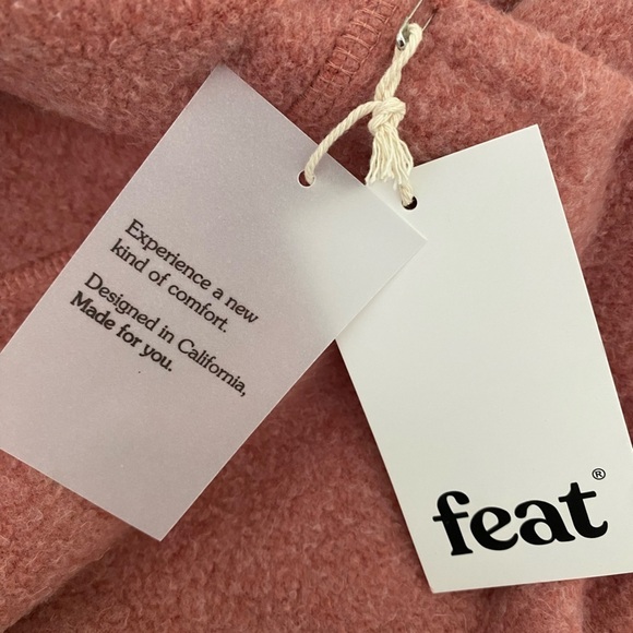 Feat Women's Blanketblend Crew Neck Sweatshirt Top Cayenne Size XXL - Picture 3 of 6